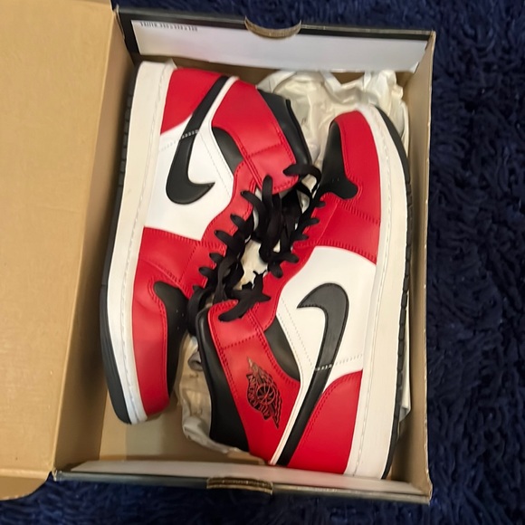 Other - Jordan 1 mid
